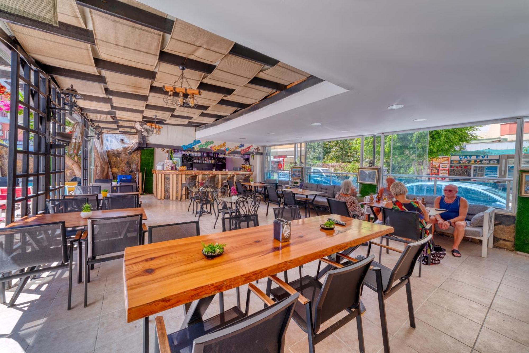 Kleopatra Icaria Apart Hotel Alanya Exterior photo